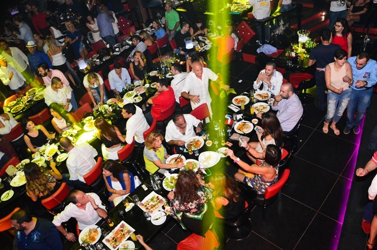 Diva Club On Saturday Night